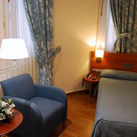 Del Camino Отель 3*